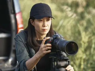 Jeon Hye Jin, wife of the late Lee Seong Kyu (INFINITE), debuts stills in Netflix movie "Cross"