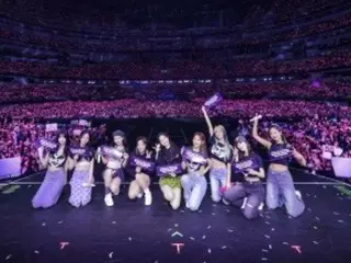TWICE attracts 1.5 million people to their fifth world tour... brilliant achievement