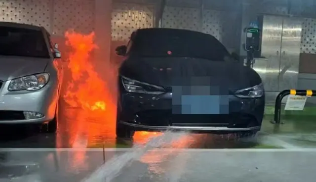 電気自動車からまた火が…ベンツに続き起亜車まで＝韓国