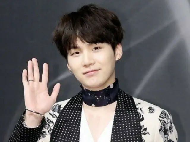 「BTS」SUGA、無言の近況に議論高まる