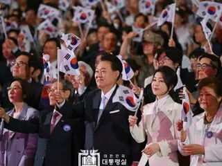 World leaders send 'Gwangbokjeol' celebration messages to Korean people