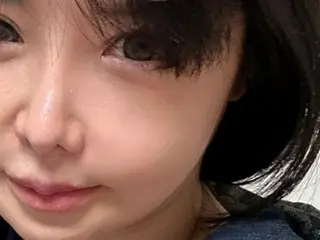 BOM, who is about to become a full member of "2NE1", even has tight skin... Super close-up visuals