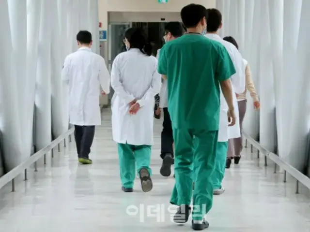 "Maybe we'll meet again at a funeral home"... He got in an ambulance and went home after not finding a hospital = Korea