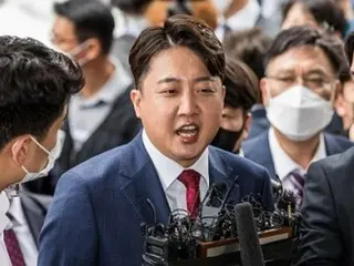 Lee Jun-seok, a lawmaker from the New Reform Party, was accused of false accusation after suing people who had raised allegations of sexual favours, but was cleared of allegations (South Korea)