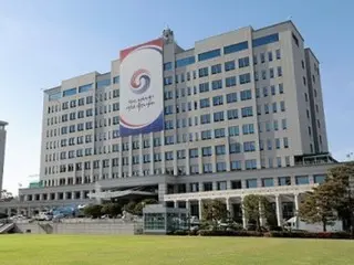 Will the increase in medical school admission quota be scrapped? ... Presidential office: "We cannot play games like this" = South Korea