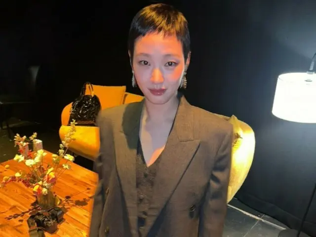 Actress Kim GoEun undergoes a bold makeover with short hair...movie fans are paying close attention