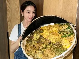 Actress LEE MIN JEONG prepares a lot of chijimi for the mid-autumn celebration... a basket bigger than her face