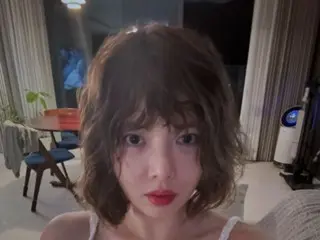 "Wedding next month with Yong Jun Hyeong (former HIGHLIGHT)" HyunA (former 4Minute) takes another fatal selfie... Is she really this sexy in pajamas?