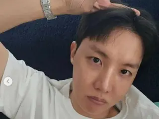 "BTS" J-HOPE, 2 weeks until discharge... Handsome Sergeant's New Post