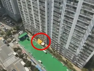 Teenage girl "jumps" from 23rd floor apartment, lands on air mattress and is "safe" (Korea)