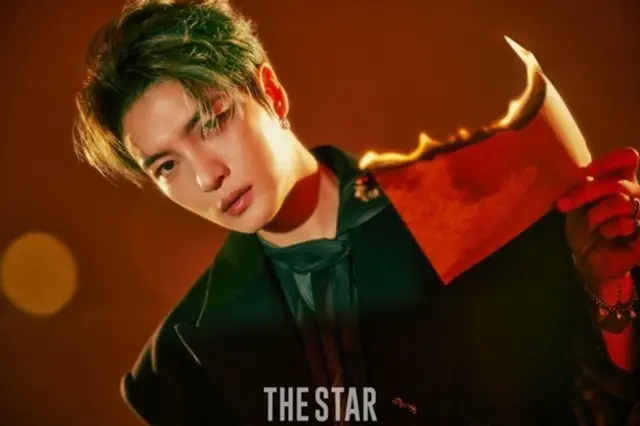 ジェジュン、マガジン「THE STAR10月号のカバーを飾る