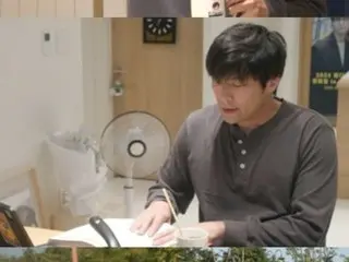 Actor Choi Daniel, who is full of "Uncle Choi" behavior, is studying Japanese diligently = "Omniscient"