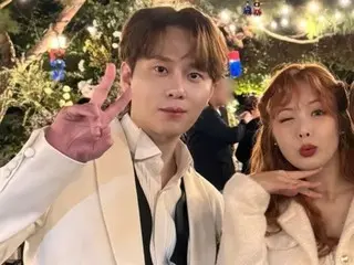 "Yunho (U-KNOW) (TVXQ) and others in attendance" HyunA (former 4Minute) & Yong Jun Hyeong (former HIGHLIGHT), tearful wedding... "I will live an interesting and happy life"