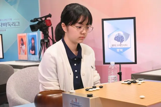 仲邑菫三段が100試合目に出場している姿（写真：WowKorea）