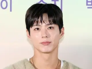 Park BoGum returns to "Music Bank in Madrid" in good health...keeping his promise to fans