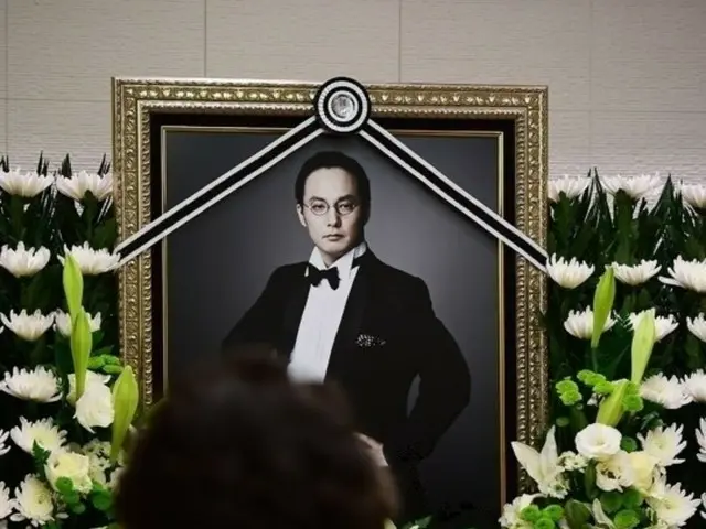 Shin Hae Chul, the "Devil King" who wants to meet him, lines up for a memorial program... Today (27th) marks the 10th anniversary of his death