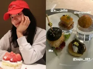 Actress Song Hye Kyo, Ok Ju Hyun and other old friends gather together for a girls' night... Beautiful food and delicious food make it a hot topic