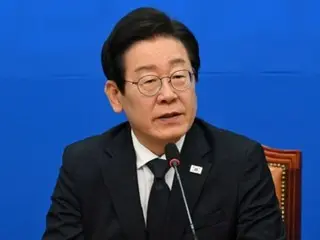 Democratic Party leader Lee Jae-myung: "The economy can only survive if the backstreets are alive... A government with no measures or will" = South Korea