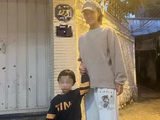 Actress Hwang Jung Eum, sweet date with cute sons