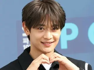 SHINee's Minho debuts "Something About U" on music show...expectations are high for his performance