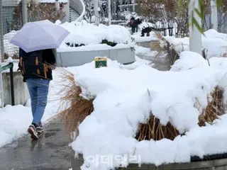 Record snowfall in November causes multiple accidents across South Korea