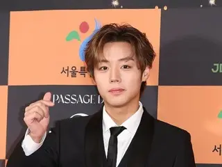 [2024 Seoul International Film Awards] "WANNA ONE" former member Park Ji Hoon wins Best New Actor award... "I was scared of the prejudice of being an idol former member"