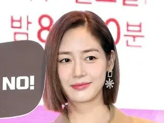 "Husband sentenced to prison" Song Yuri (Fin.KL), recent updates disappear? SNS post of visit to "Black and White Spoon" winning chef's restaurant with Jeon Hye Bin and others was deleted after all