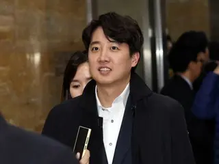 Lee Jun-seok: "Let's also urge a speedy ruling on Lee Jae-myung's election law"