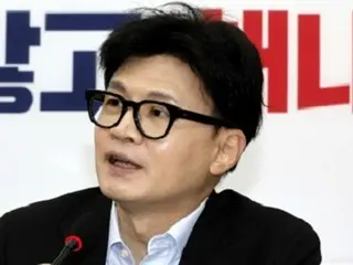 Han Dong-hoon, former head of the People's Power Party, said, "On the day of the emergency martial law, I received a phone call saying, 'If you go to the National Assembly, your life is in danger.'" (South Korea)