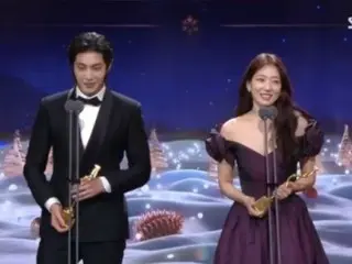 Kim Jae Young and Park Sin Hye receive the "Best Couple Award"... "Park Sin Hye's boyfriend was my dream"