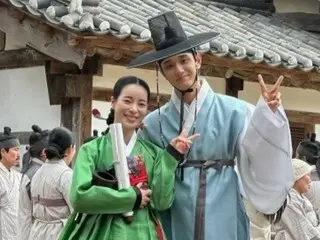 Actress Lim Jiyeon oozes love for her co-stars... elegant beauty bursts forth in hanbok