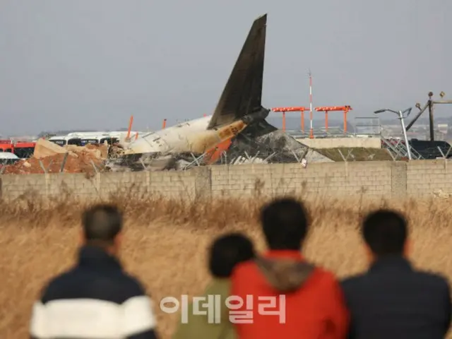 Bird strike confirmed for Jeju Air crash aircraft... Bird feathers found in engine (South Korea)