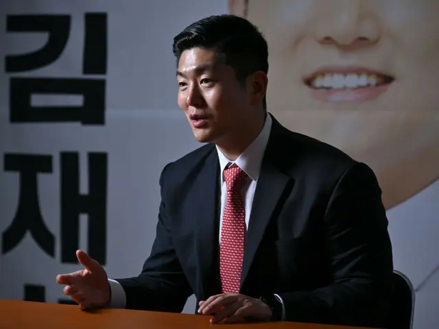 Opposition lawmaker: "Yoon Seok-yeol deserves the death sentence"...Ruling party lawmaker: "Does he think he's a Supreme Court judge?" = South Korea