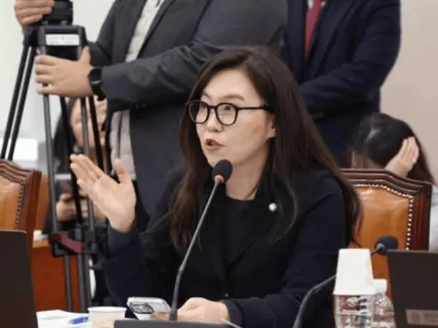 Democratic Party of Korea: "The fortress in Hannam-dong is collapsing...It's only a matter of time before the masterminds of the rebellion are arrested" = South Korea