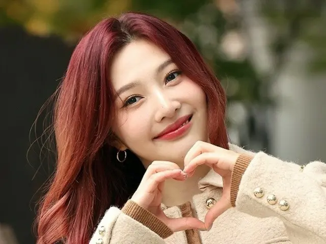 JOY (Red Velvet), following SEULGI and IRENE, renews contract with SM Entertainment