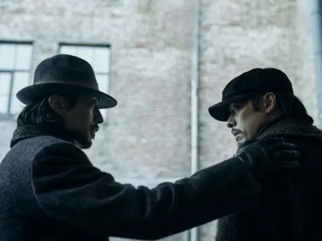 Hyun Bin & Lee Dong Wook, perfect in both appearance and acting... "Harbin" Chemistry Stills on full display