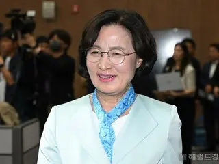 Democratic Party lawmaker Choo Mi-ae comments on the arrest of President Yoon Seok-yeol, "The true nature of the prosecutor known as the White Tiger...His back as he left the stage was pathetic and servile" (South Korea)