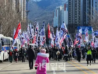 A man in his 60s set himself on fire in front of the High-Ranking Public Officials Crime Investigation Agency (South Korea)