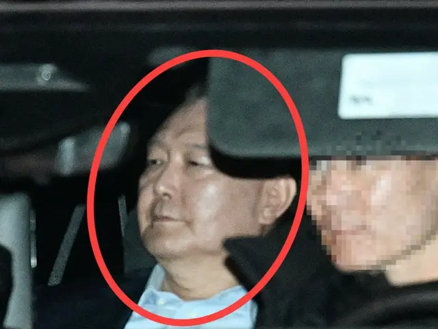 He didn't even answer his name... President Yoon's "silence" continues = South Korea