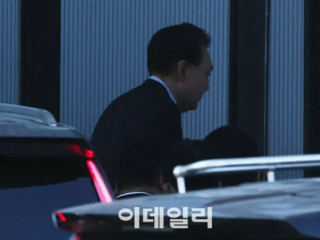 President Yoon's "arrest drama" was broadcast live across the nation... How was it possible? = South Korea