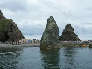 Japan claims sovereignty over Liancourt Rocks for 12th consecutive year - South Korean report