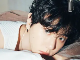 "EXO's" BAEKHYUN releases pictorial and interview... "I feel bad for making my fans wait all the time"