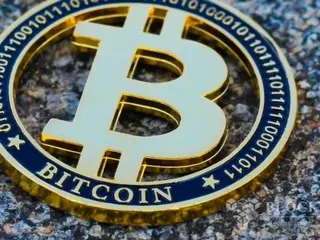 Bitcoin briefly hits $106,000 as spot ETFs see net inflows for two consecutive trading days