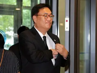 Chief of staff to the presidential office, Jeong Jin-seok, who met with President Yoon Seok-yeol, asks presidential office staff to "pray for the president" (South Korea)