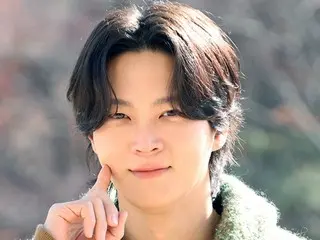 JooWon: "It's not every day that someone tells me I'm good looking"