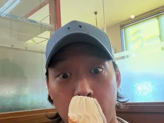 "Drug use" Park Yuchun makes a funny face while holding an ice cream... A bright update on his life in Japan