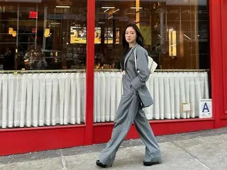 Actress Lee Se Yeong turns the street into a runway when she walks... Overwhelming attention with her "luxury chic beauty"