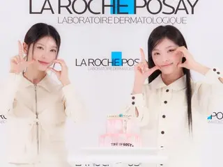 [Official Report] MOKA and IROHA from "ILLIT" appointed as La Roche-Posay Tone-Up UV Ambassadors!
 "Pose"