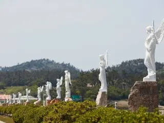 Angel statue in Sinan County, the hometown of former President Kim Dae-Jung, discovered to have been delivered by a fraudster (South Korea)