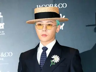 G-DRAGON's "return after 11 years" has been a record-breaker since the first day of release... capturing both popularity and hot topicality